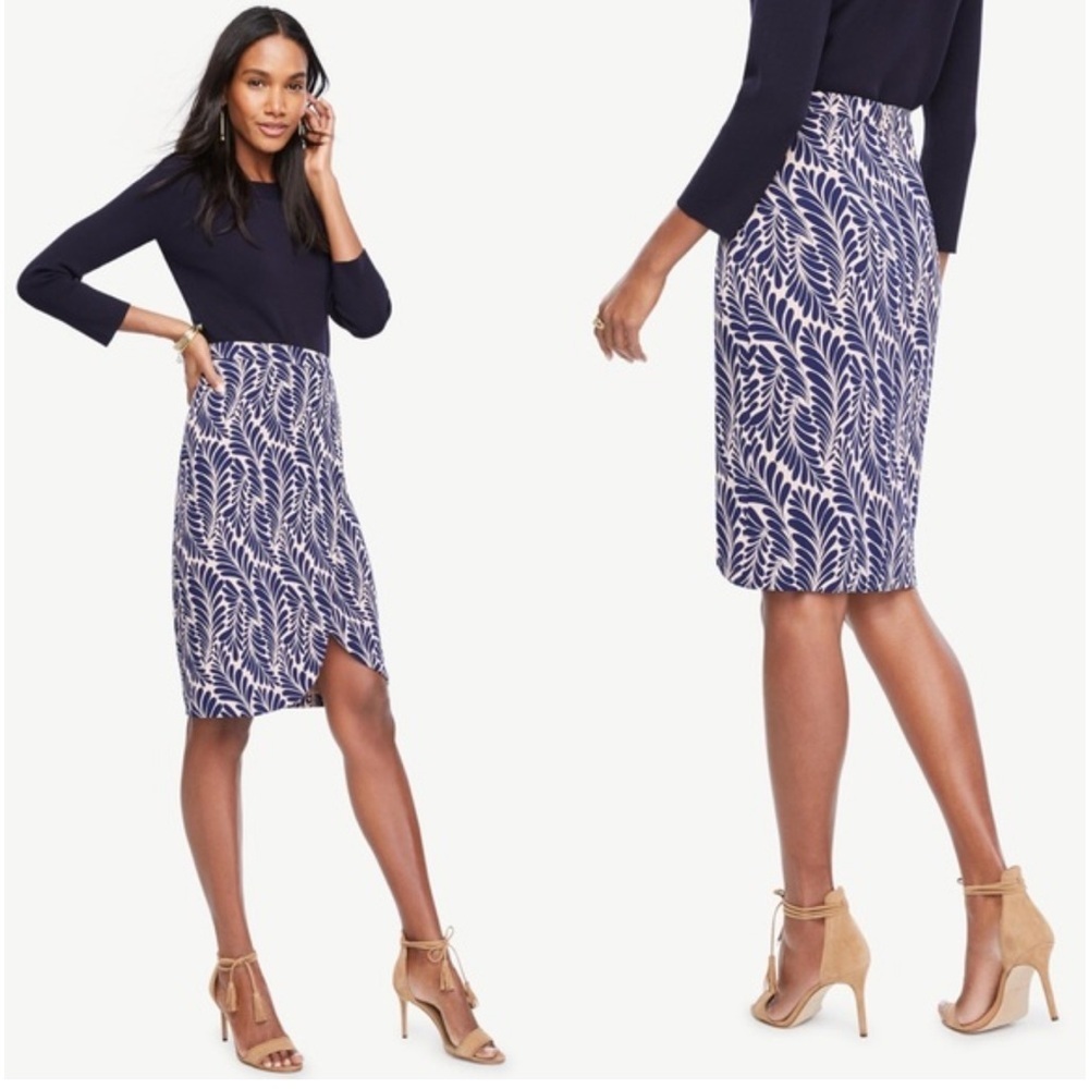 Ann Taylor Faux Wrap Nude Navy Business Casual Pencil Skirt Size 4 NWT